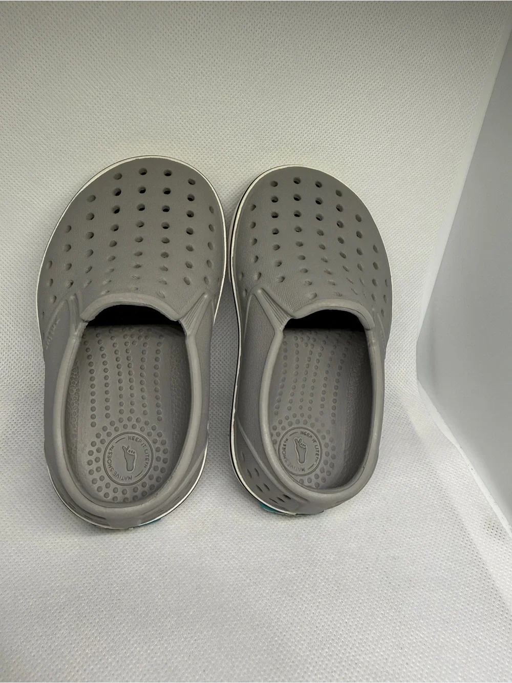 Native Kids Slip-On Water Shoe Light Gray with Blue Accent Size C6